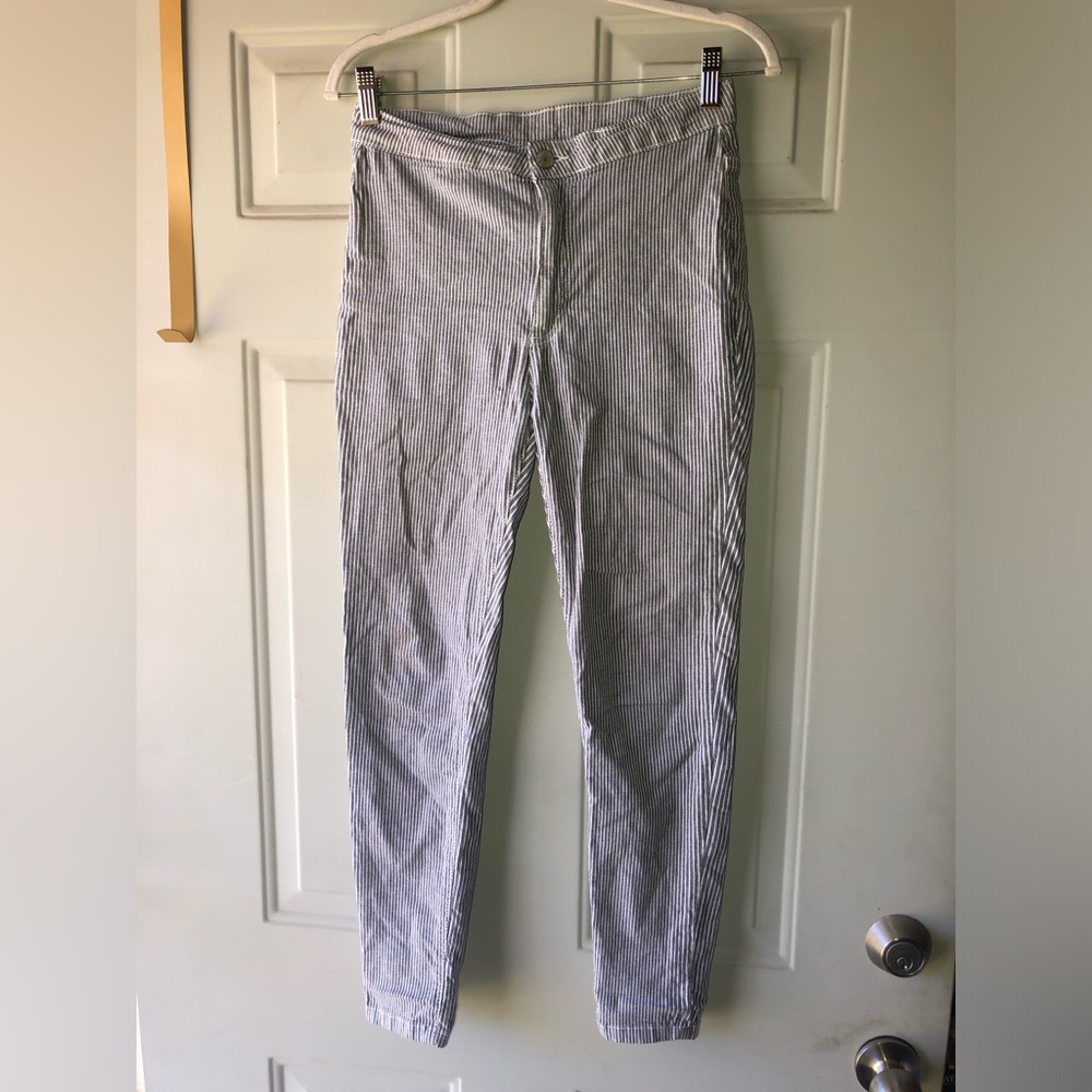 Free People blue/white pinstripe pants size 27